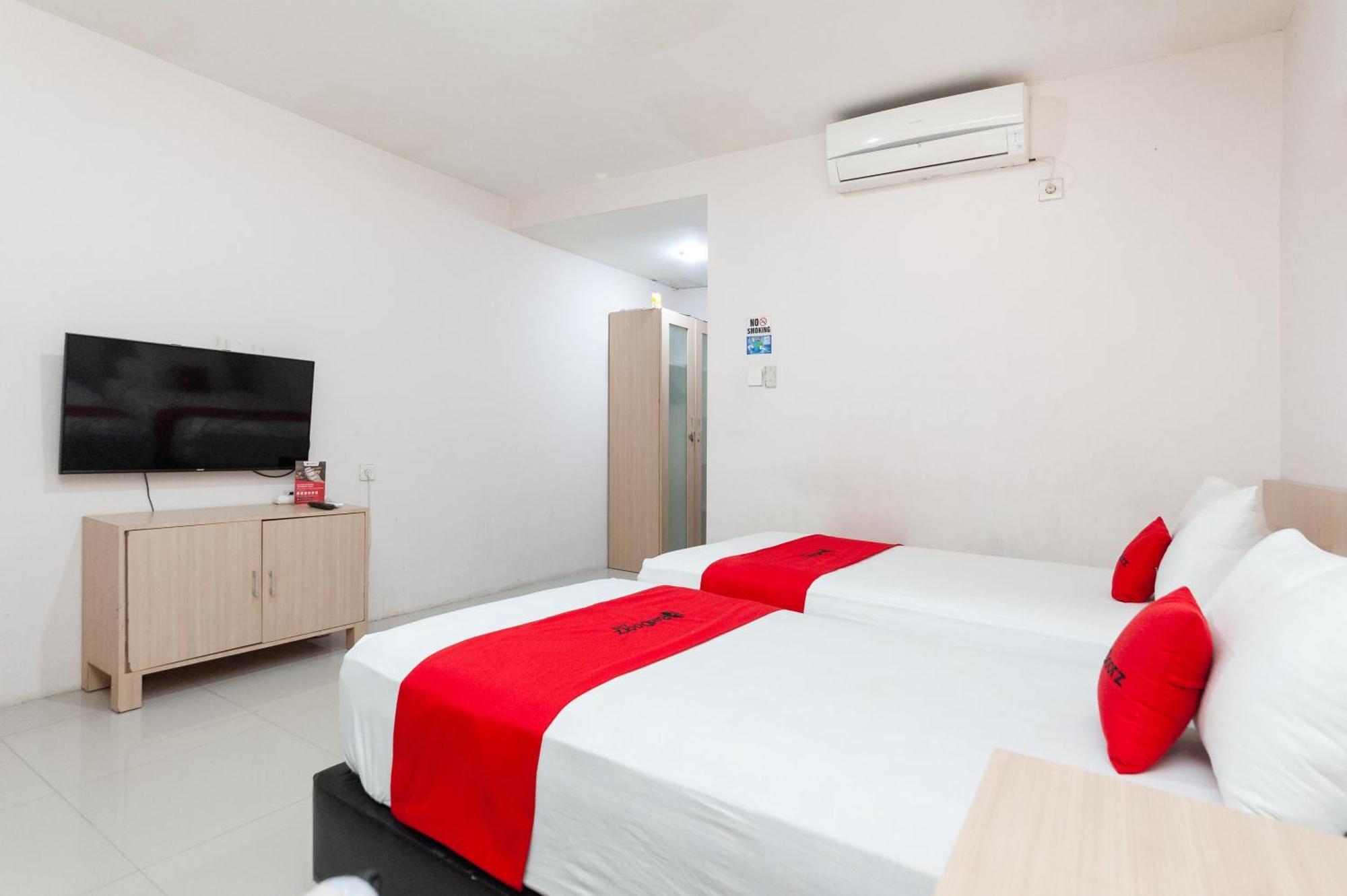 Hotel Reddoorz Syariah Near Convention Hall